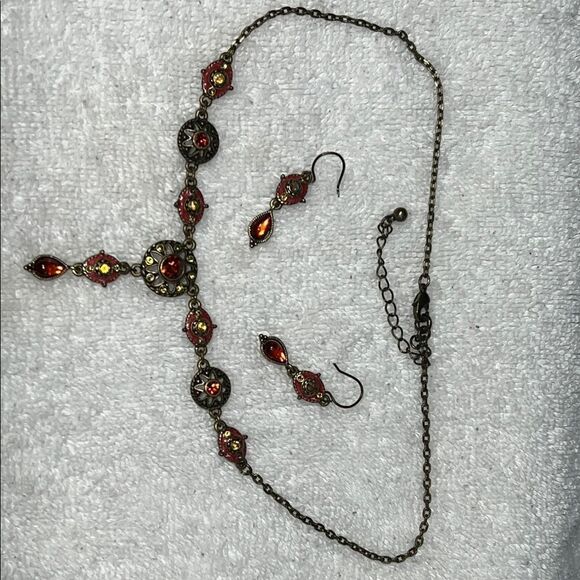 Elegant Red and Gold Jewelry Set - Picture 1 of 4